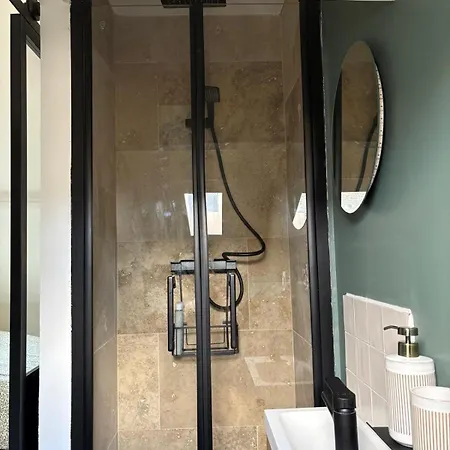 New, Cocoon Cotier, Port View Apartment *
